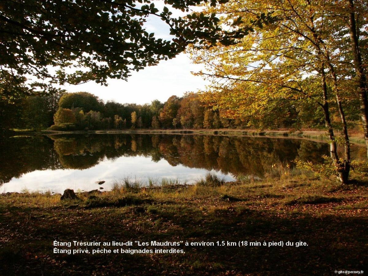 Gite Rural Les Maires D'Avaux Saint-Bresson ภายนอก รูปภาพ